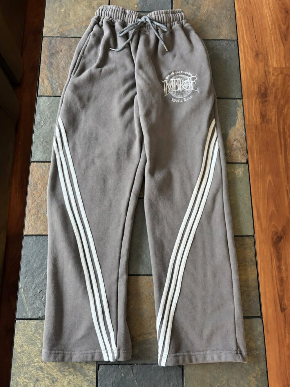 MKE World Tour gray embroidered sweatpants size XS